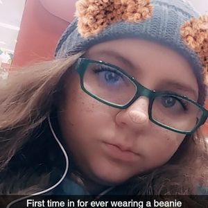 Meet your Posher, Hailey